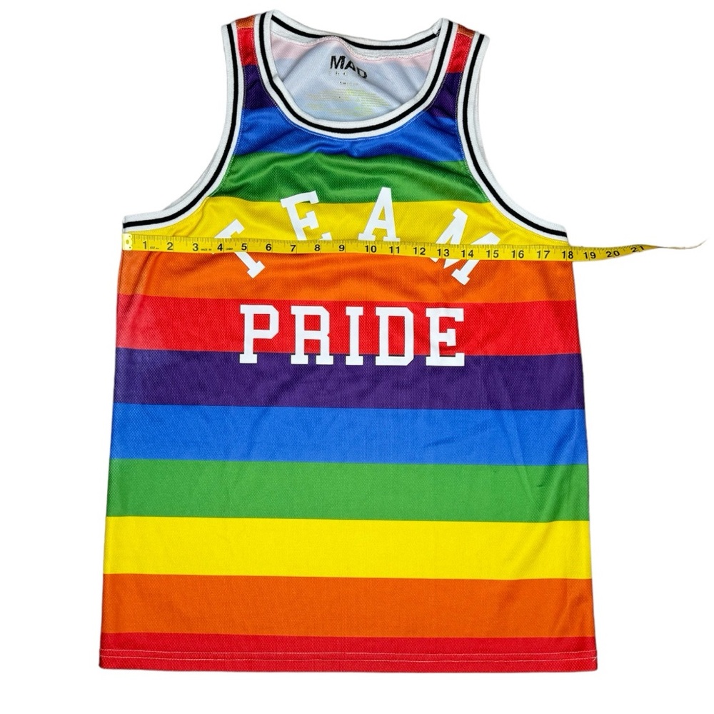 Team Pride Rainbow Stripe Men's Tank Top sz small
